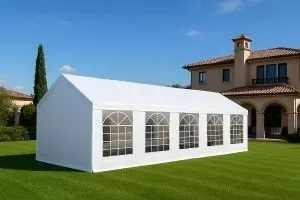 Grande tente de réception 5 × 10 m en acier galvanisé avec parois modulables